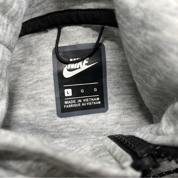 Nike Men's Gray Nike Tech Zip-Up - Picture 4 of 4